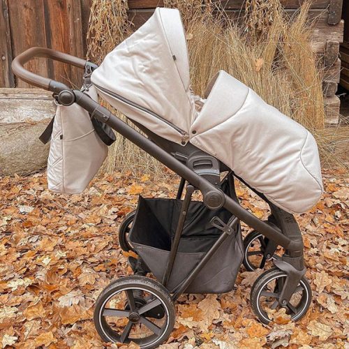 Roan Ivi babakocsi 2:1 - Cocoa / fekete vázzal 