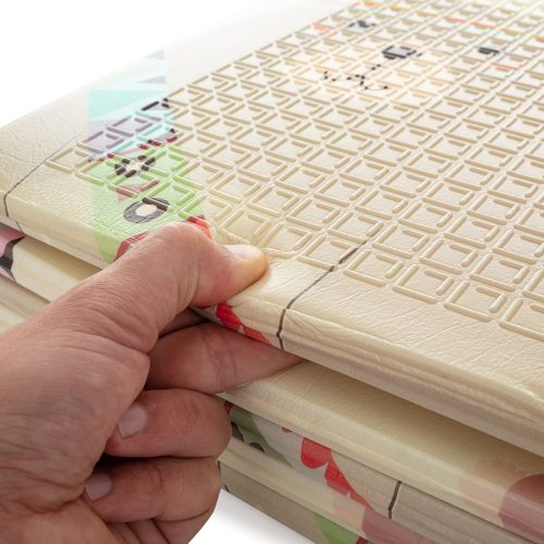 PETITE&MARS Összehajtható játszószőnyeg Campy Jungle&Hexagon