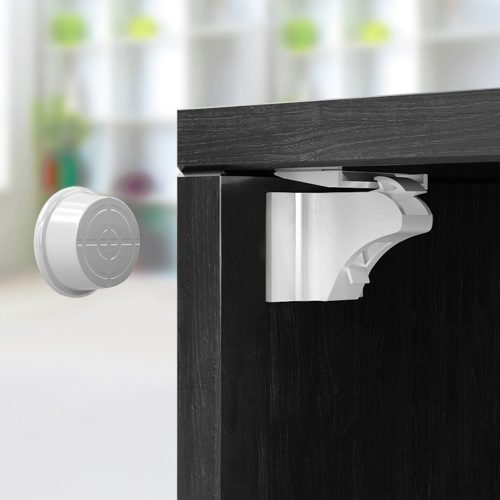 BabyOno mágneses zár bútorhoz 4 db plusz kulcs 1577