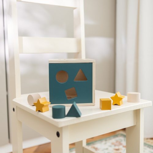 PETITE&MARS Fa formaválogató játék Gravity Wood of Mars 12hó+