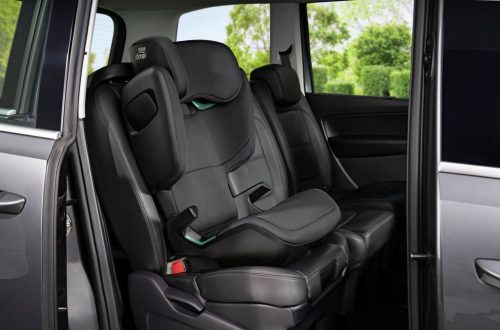 BRITAX RÖMER Kidfix M i-Size Space Black gyerekülés 100-150cm