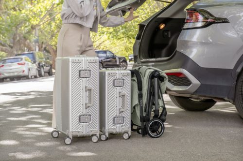 BRITAX RÖMER FLYLITE utazótáska Carbon Black
