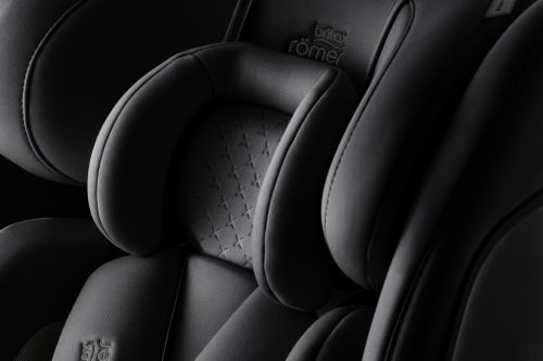 BRITAX RÖMER Swivel AIR Lux Onyx Black gyerekülés 40-125cm