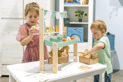 ZOPA Fa kisbolt készlet