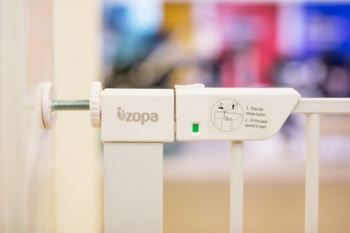 ZOPA Smart Close fém biztonsági rács automatikus záródással